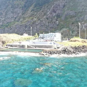 https://calamar-hotel.madeira-islandshotels.com